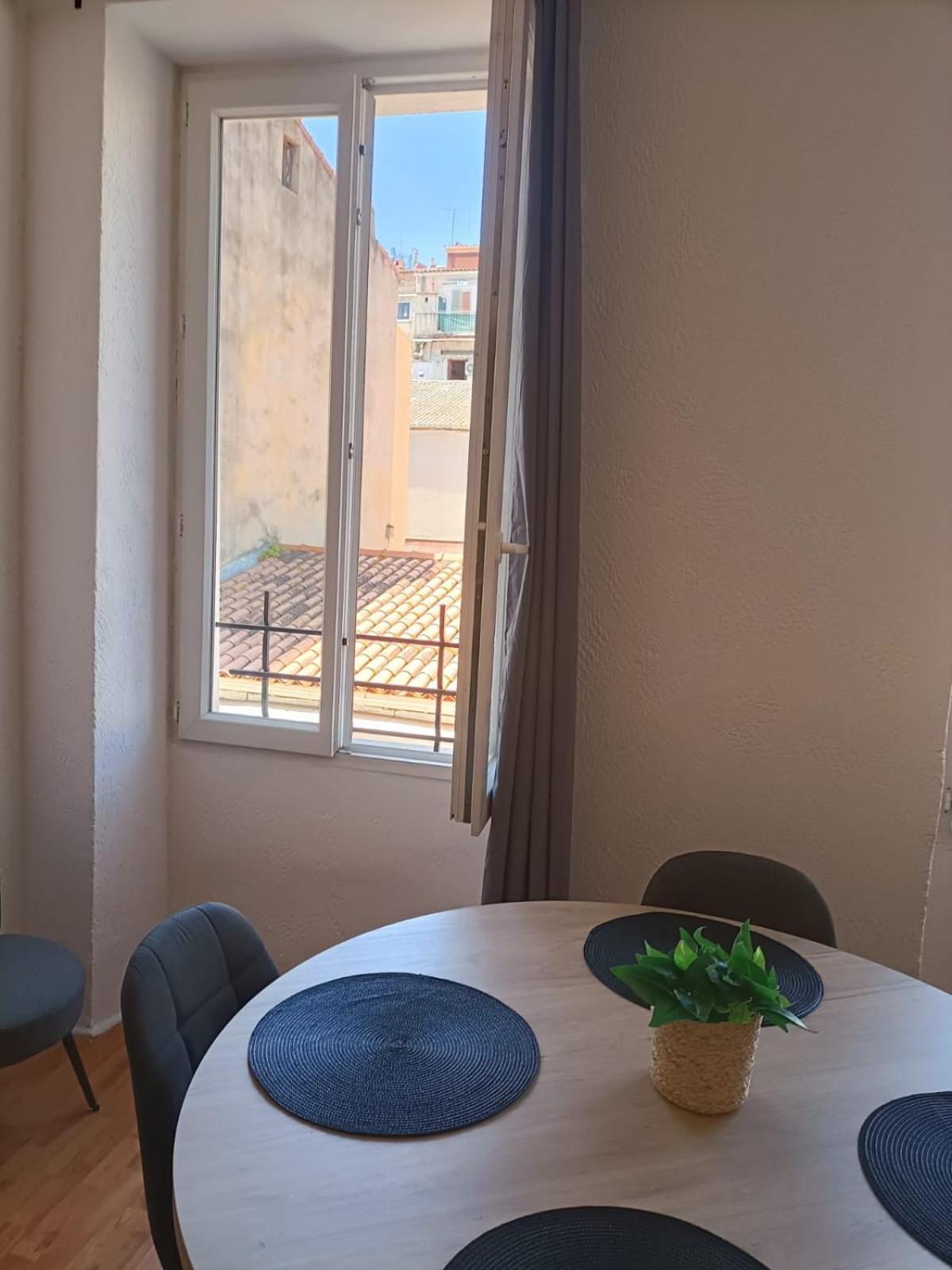 **** Very Central Ajaccio 36 Rue Fesch, Cosy Flat In City Center Pedestrian Street, Up To 4 People **** Bagian luar foto